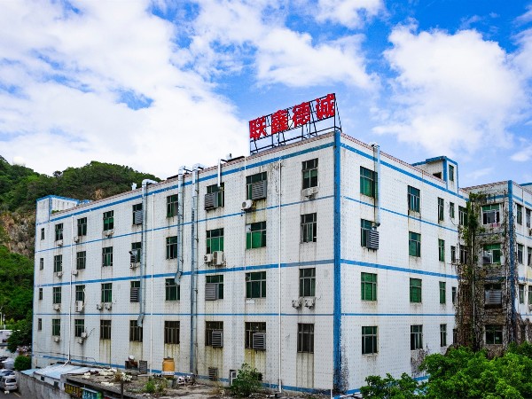 如何選擇一家數據線定制生產廠家？