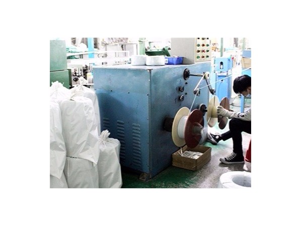 數據線廠家抽線部改產口罩鼻梁條生產線